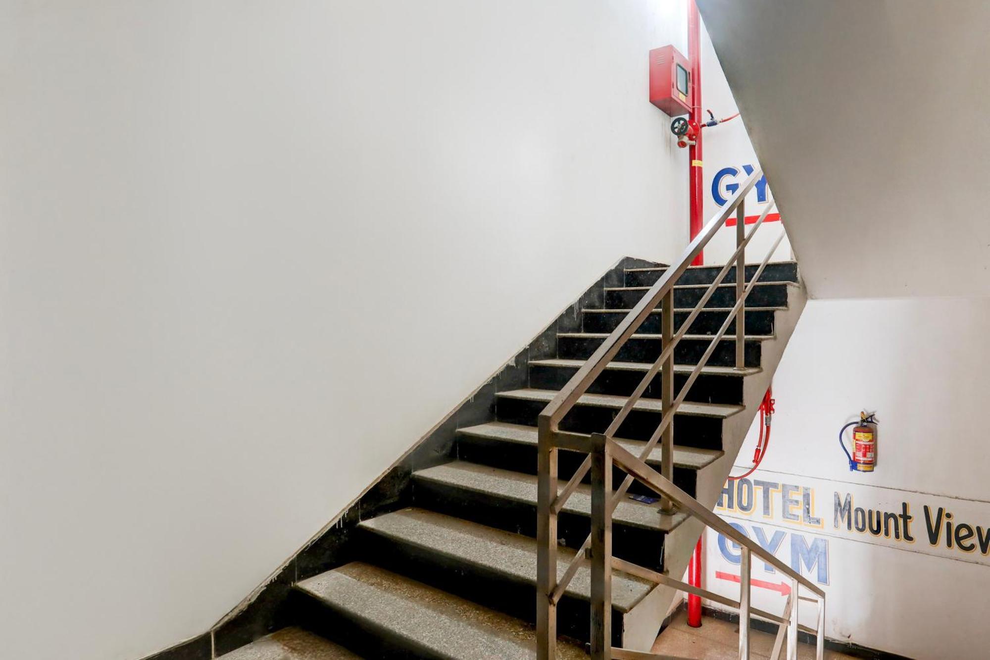Hotel O Shree Mayaa Gwalior Exterior foto